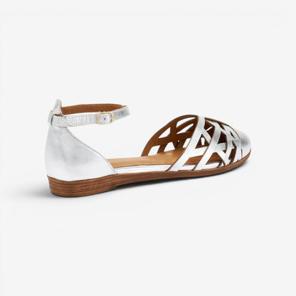 Frau | Ballerine in pelle laminata e traforata