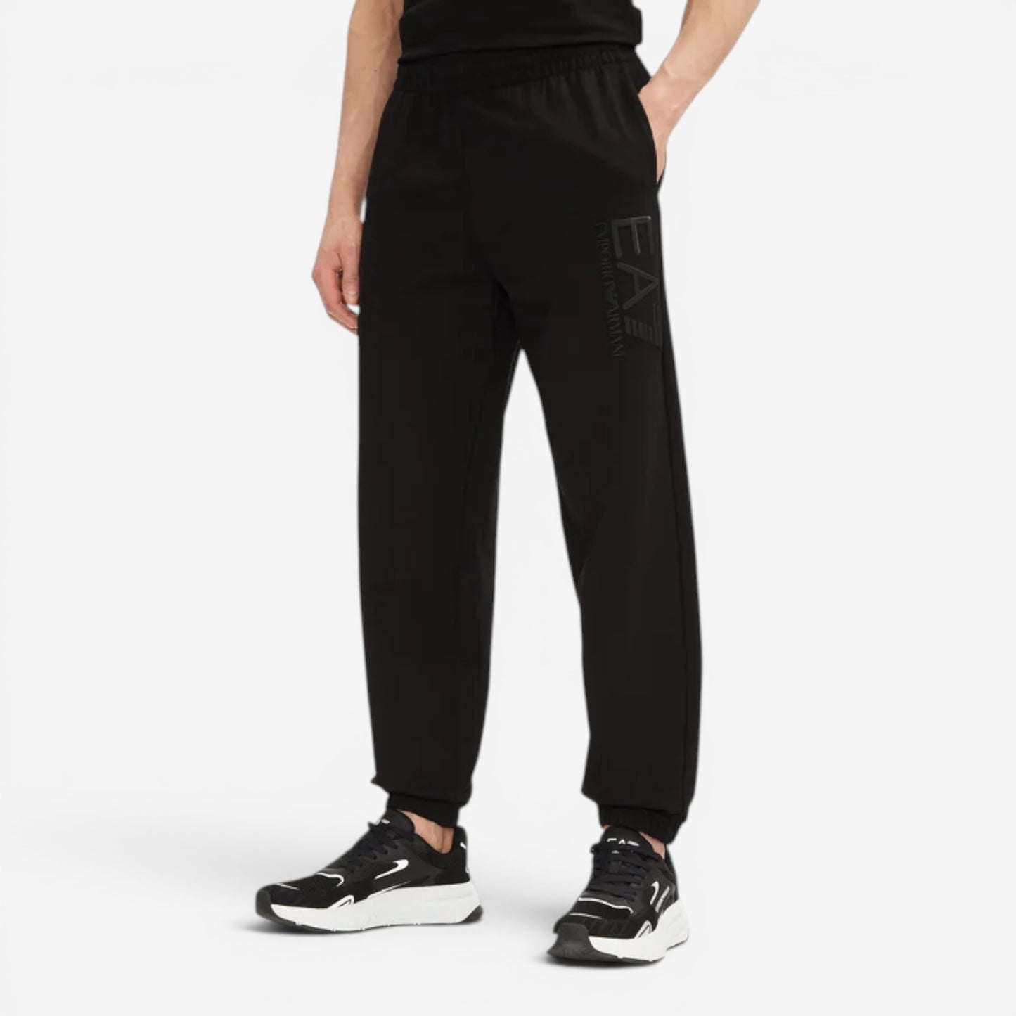 EA7 | Pantaloni lunghi con logo tono su tono
