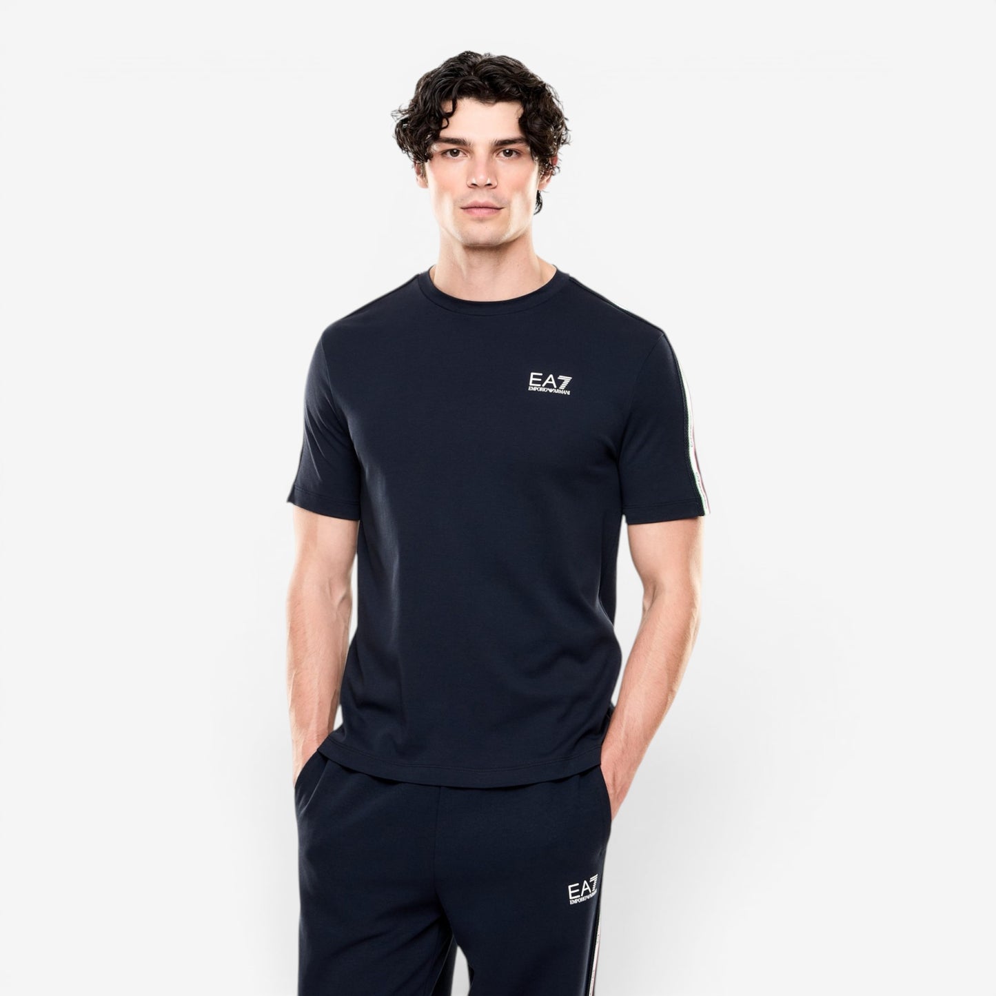 EA7 | T-Shirt Italia Limited Edition con banda laterale tricolore