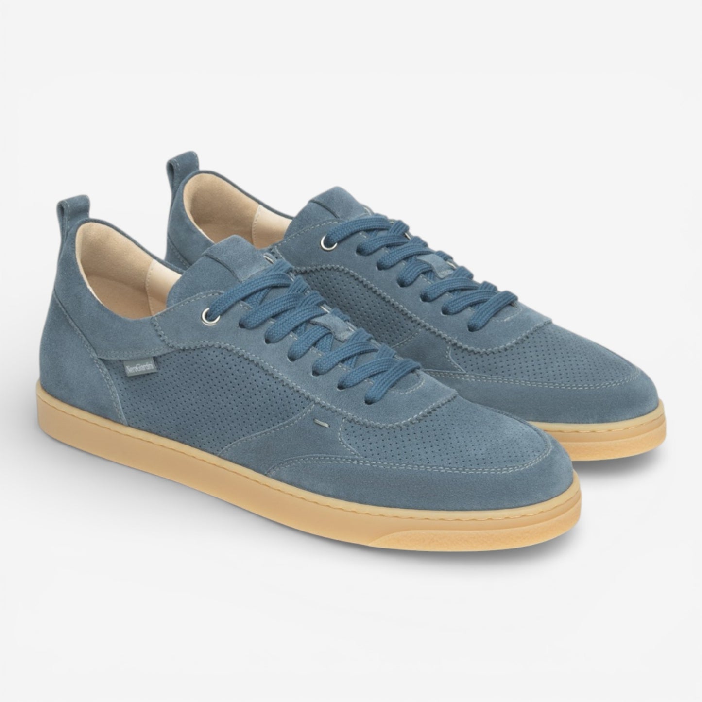 Nero Giardini | Sneakers in pelle scamosciata traforata