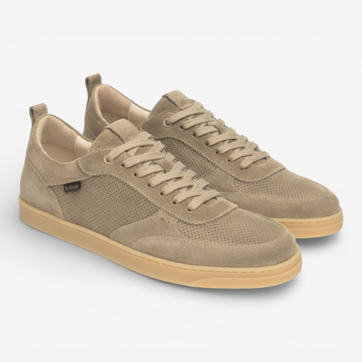 Nero Giardini | Sneakers in pelle scamosciata traforata