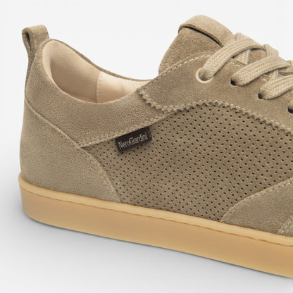 Nero Giardini | Sneakers in pelle scamosciata traforata