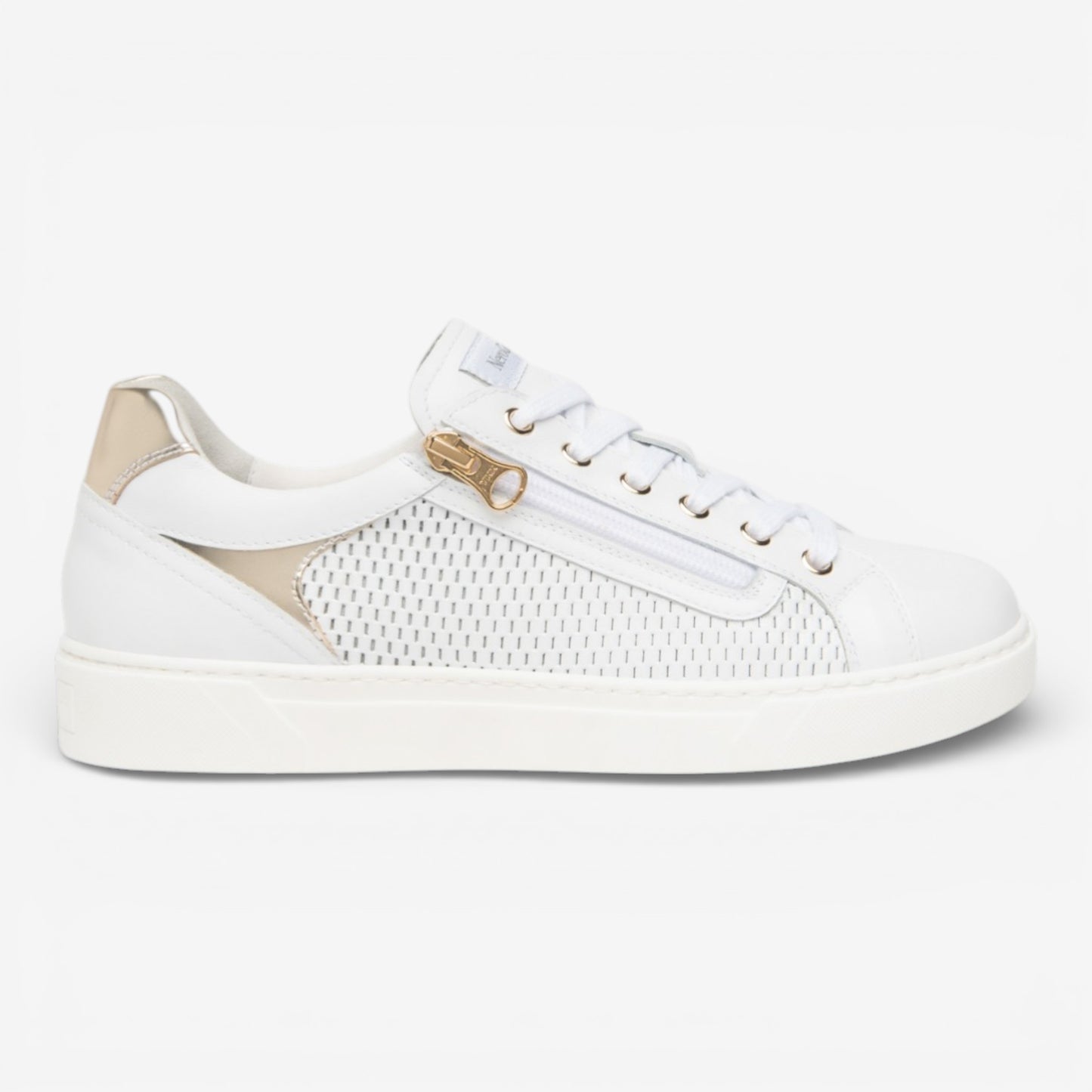 Nero Giardini | Sneakers in pelle traforata con cerniera laterale