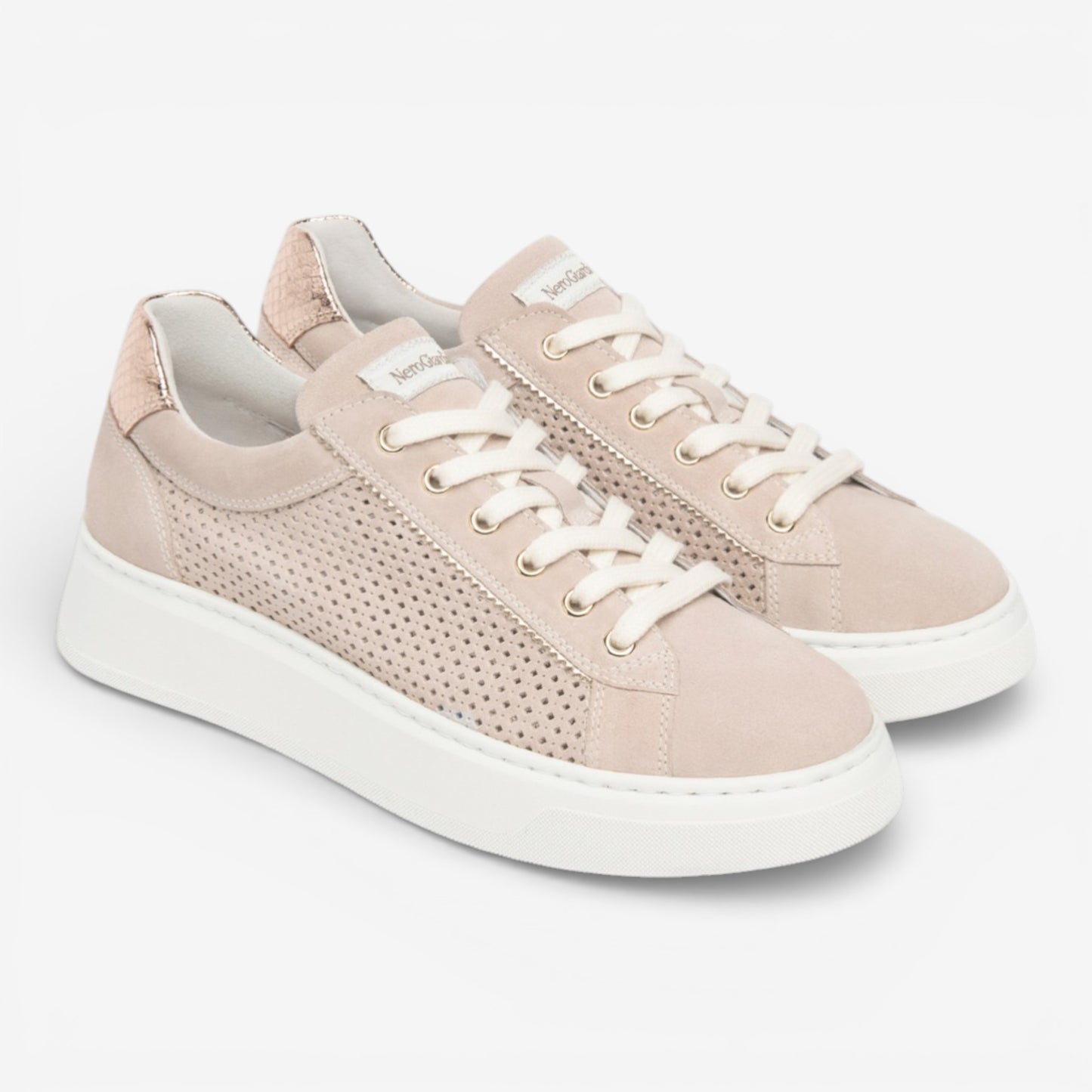 Nero Giardini | Sneakers in pelle scamosciata traforata