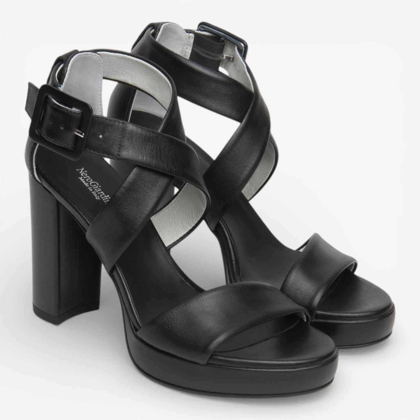 Nero Giardini | Sandalo Tamigi in Pelle con fibbia intrecciata