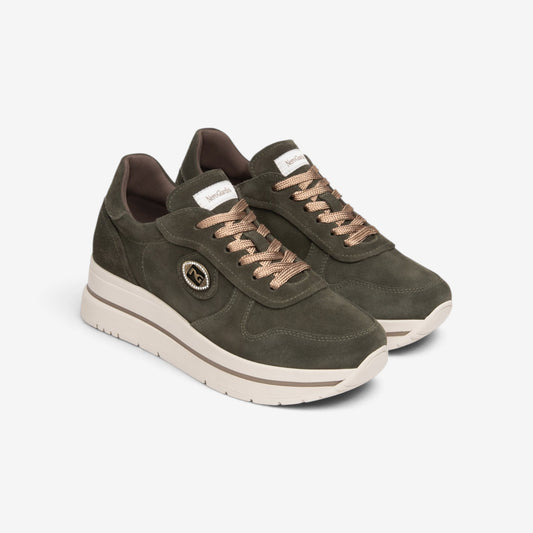 Nero Giardini | Sneakers in camoscio da donna Colorado I617362D