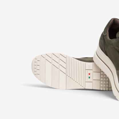 Nero Giardini | Sneakers in camoscio da donna Colorado I617362D