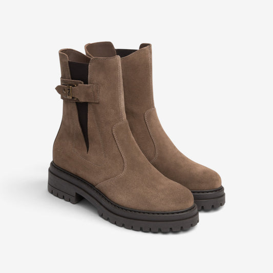 Nero Giardini | Stivaletti Chelsea in camoscio I618021D
