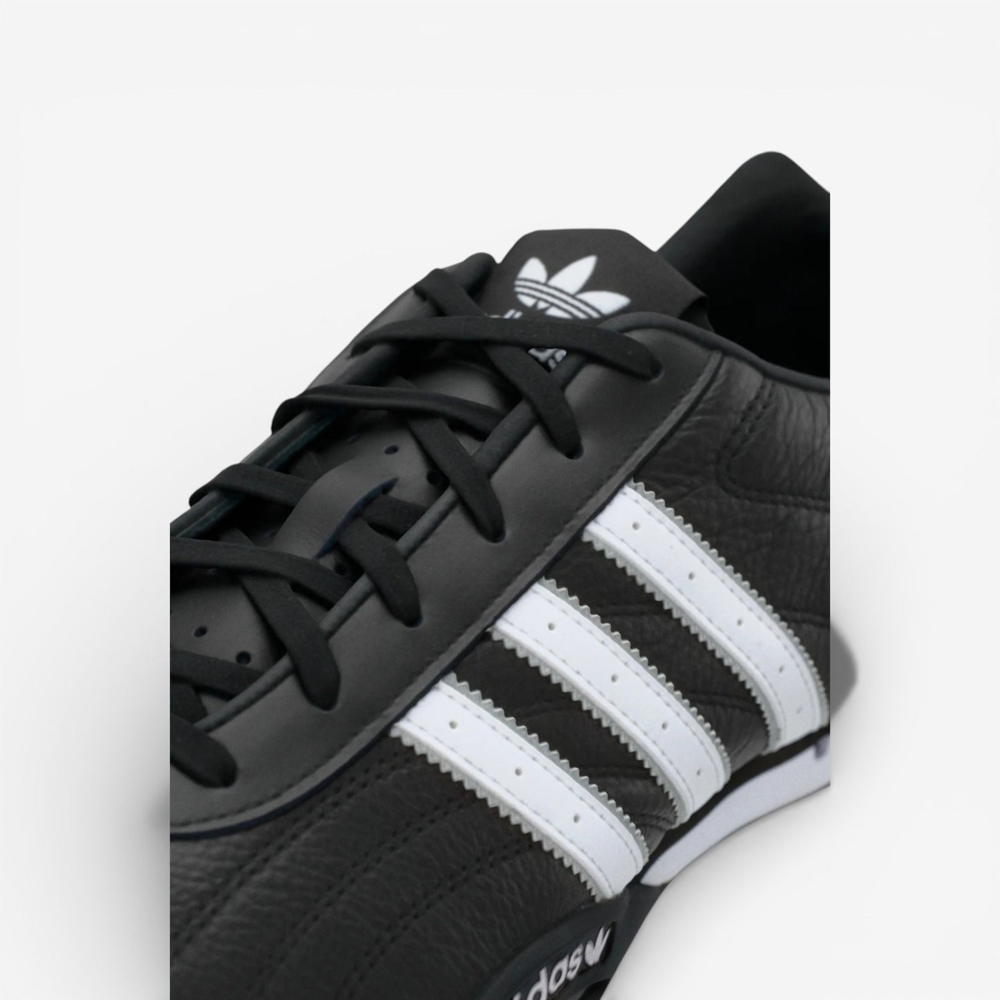Adidas | Sneakers Adipista JS2322