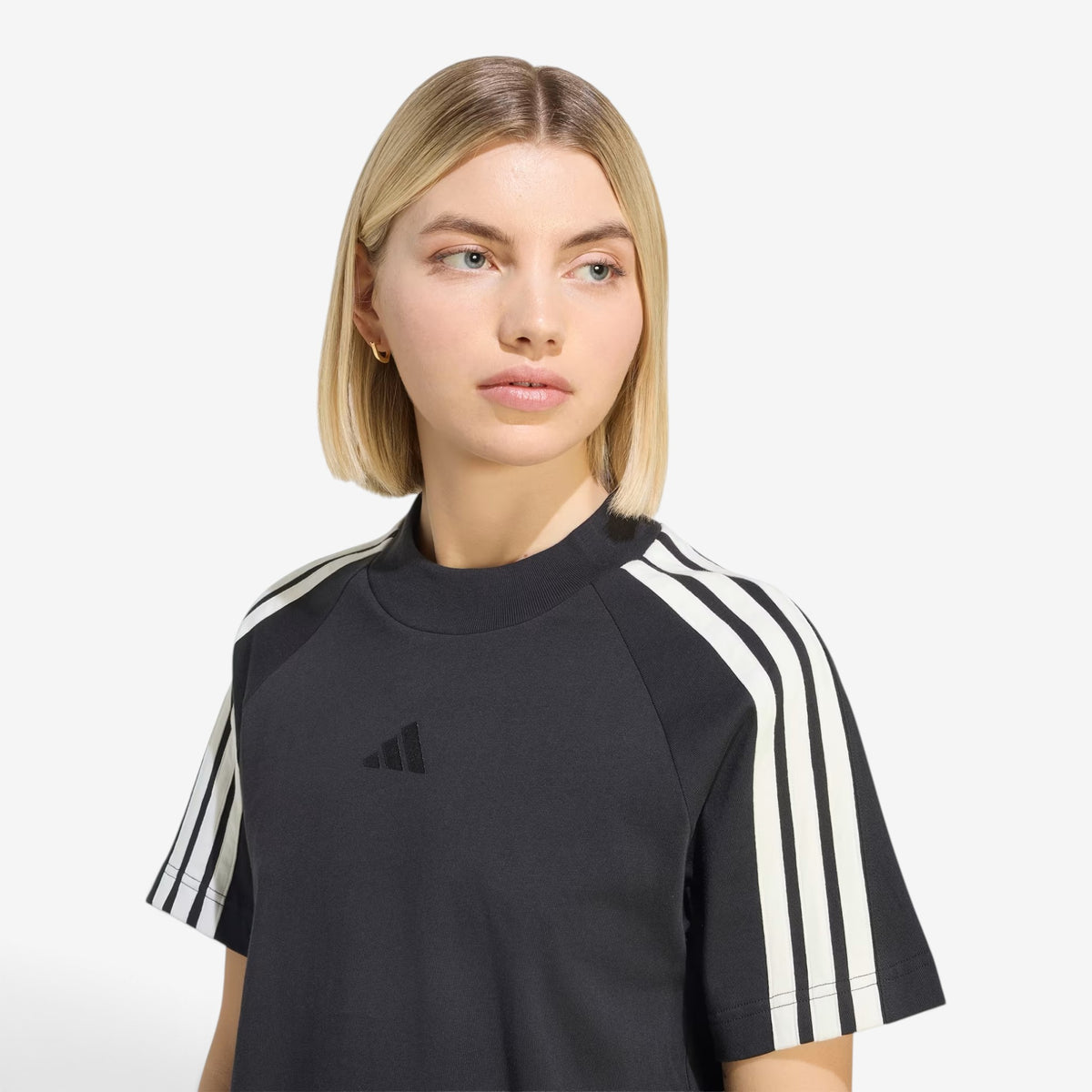 Adidas | T-Shirt Regular Donna 3 Stripes KF2446
