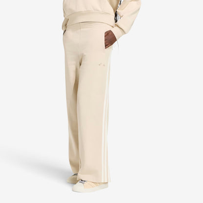 Adidas | Pantaloni Loose KV9913