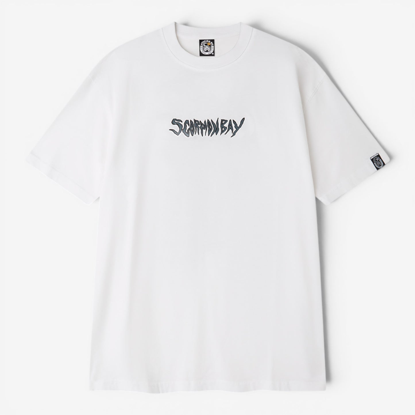 Scorpion Bay | T-Shirt stampata "Mazorca y flores"