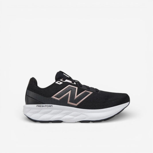 New Balance | W520LK9