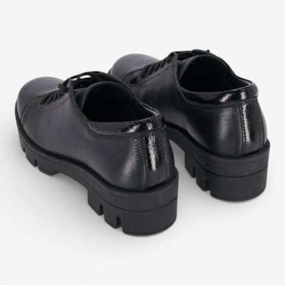 Kammi | Flex01 in pelle con stringata elastica